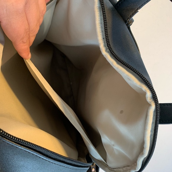 Skip Hop Backpack Diaper Bag - Picture 9 of 10